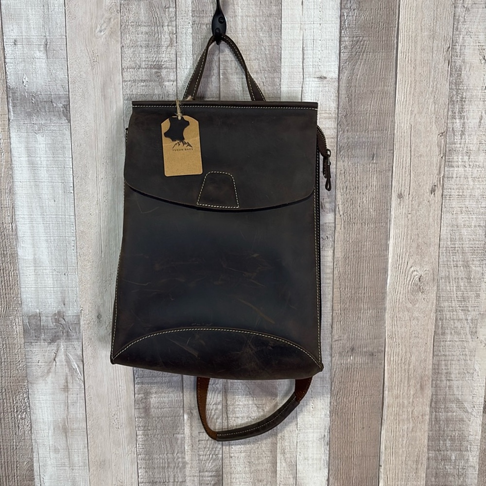 NWT Yukon Bags Montana Leather Slim Backpack/Crossbody